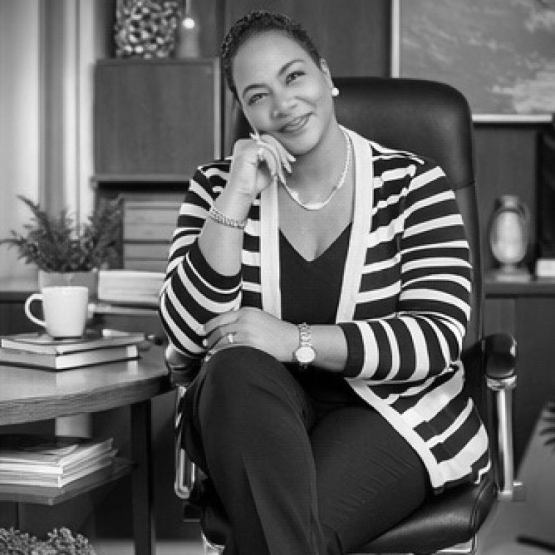 Tami-Hill-Thomas-BW