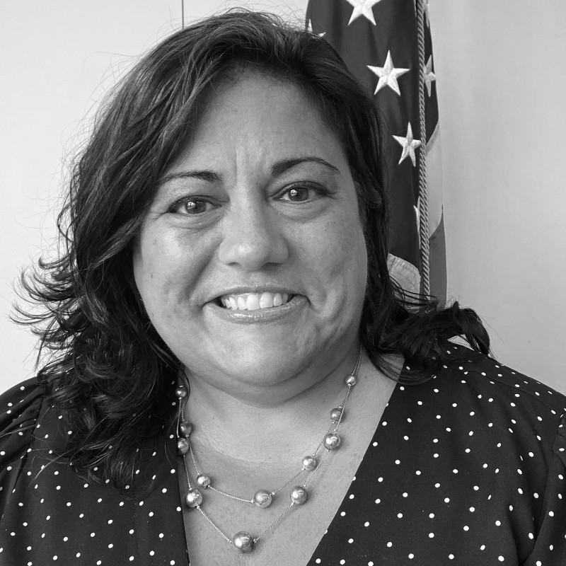 Traci DiMartini BW